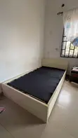 Bed Frame da aka yi amfani da shi - 75x24 Inches - 1