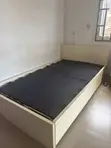 Bed Frame da aka yi amfani da shi - 75x24 Inches - 2
