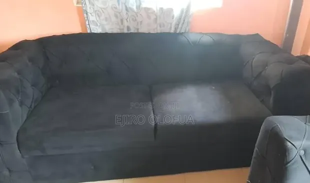 4 Seater Chesterfield Sofa Set (2+1+1) Black Velvet - 1