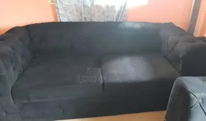 Chesterfield Sofa Set 4 Mai Zama (2+1+1) Baƙar fata