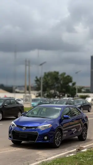 2014 Toyota Corolla S Sedan