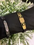 Kyakkyawan Hannun Jaka Na Maza Marasa Haske - 3