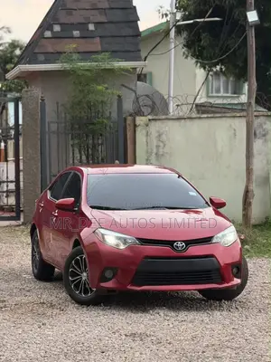 Toyota Corolla LE 2015 Red