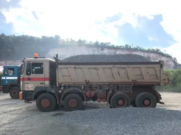 Quality Granite Chippings Supply & Delivery - 1