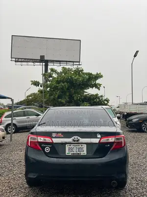 2013 Toyota Camry Black