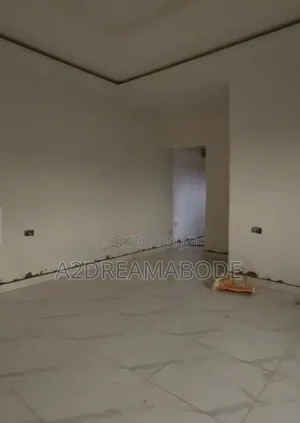 2 Bed Apartment na haya a Yaba, Alagomeji