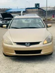Honda Accord 2005 Zinariya - 2