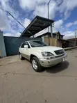 Lexus RX 300 4WD SUV 2001 White - 3