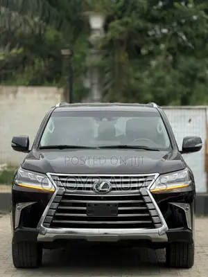 2019 Lexus LX 570 (5 Seats) AWD - Black