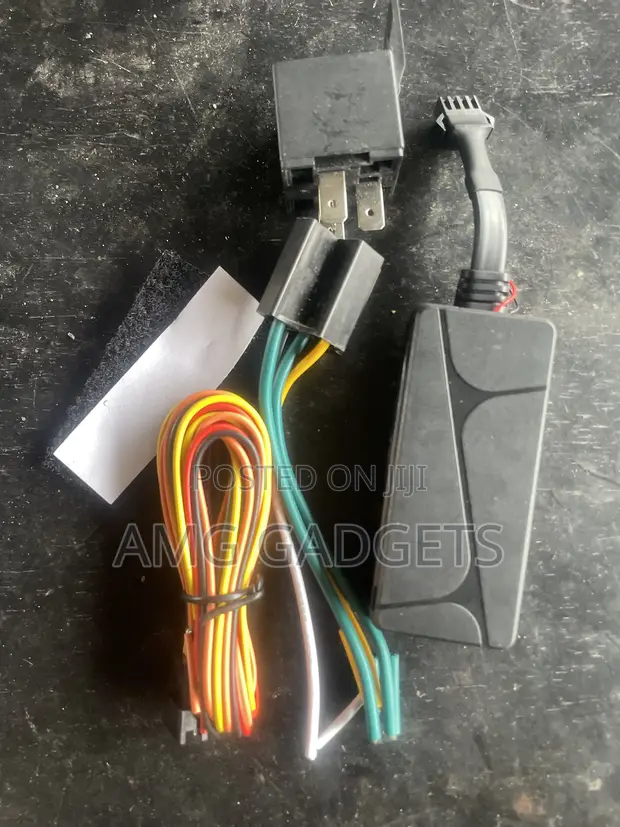 Car GPS Tracker Device with Engine Cut-Off - 1