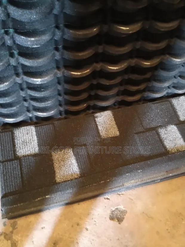 Quality Black Roofing Material - 1