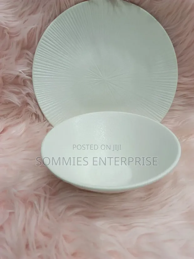 12pcs Farin Gilashin Plates - 1