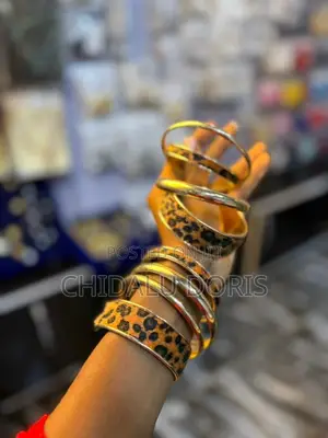 Chunky Bracelets - Non-Tarnish Stainless Steel