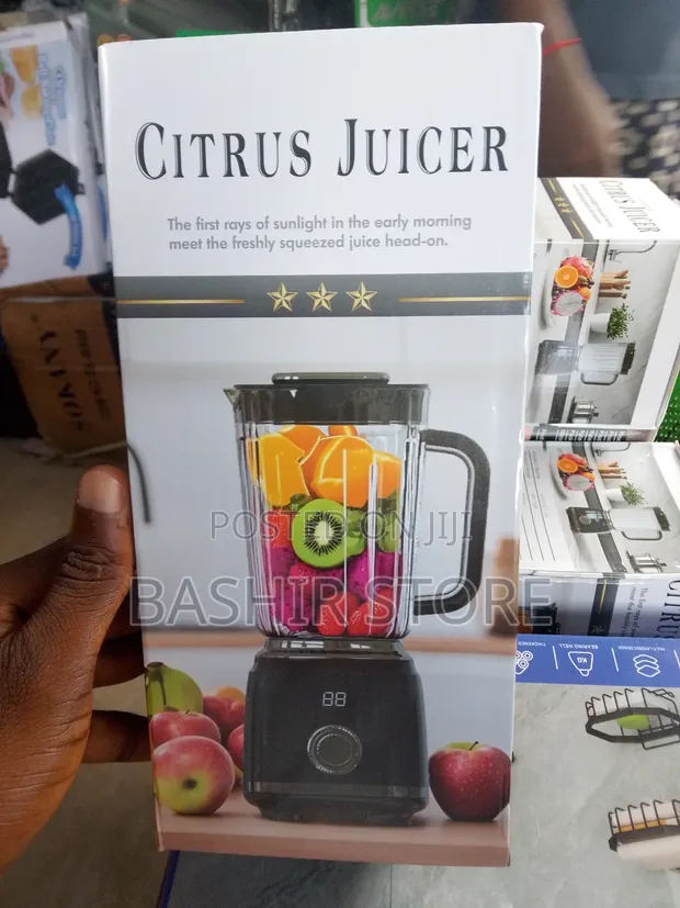 Portable Electric Citrus Juicer & Smoothie Blender - 1