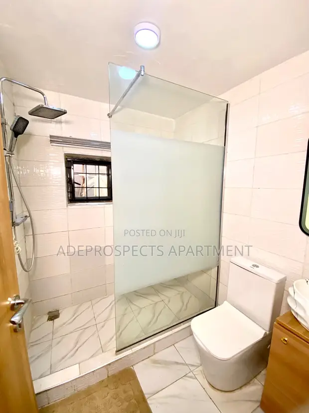 Spacious Self-Contained Apartment for Short Let in Lugbe, Abuja - 1