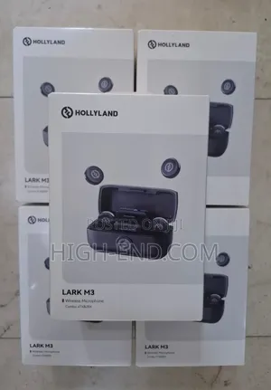 Hollyland Lark M3 Ultimate Combo Wireless Mic System