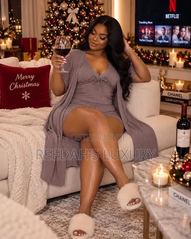 Reedah's Luxury 3-in-1 Lounge Set - Blue - 1