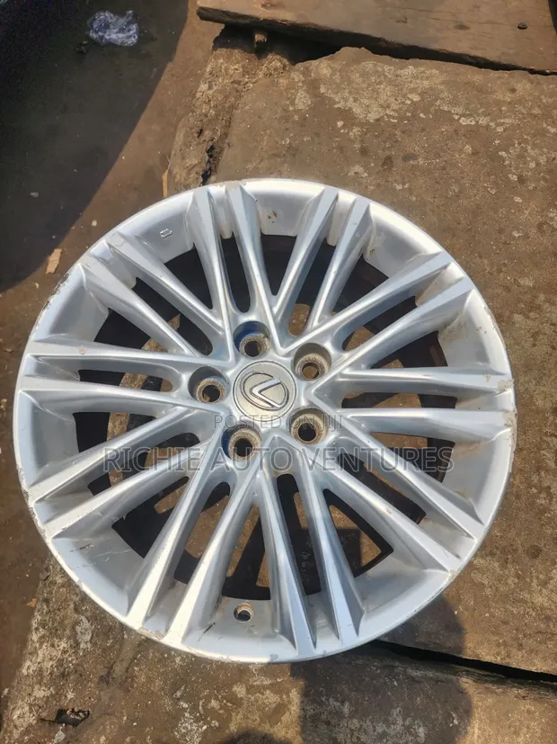 17-inch Lexus ES350 Original OEM Rim - 1
