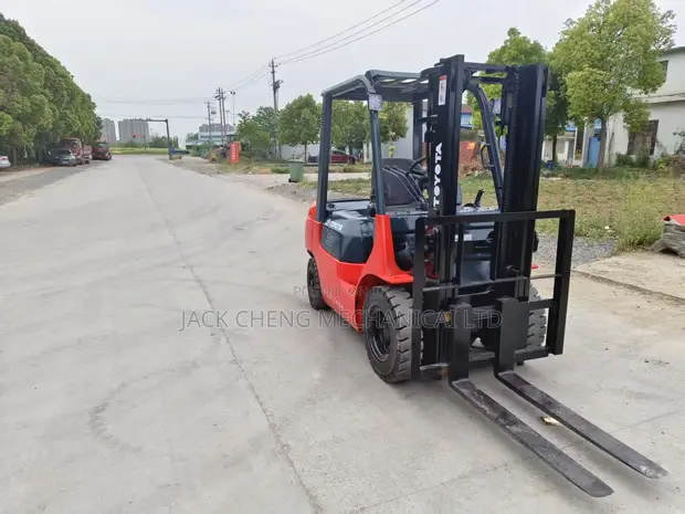 Toyota Forklifts for Sale (2-Ton, 3-Ton, 5-Ton) - 1