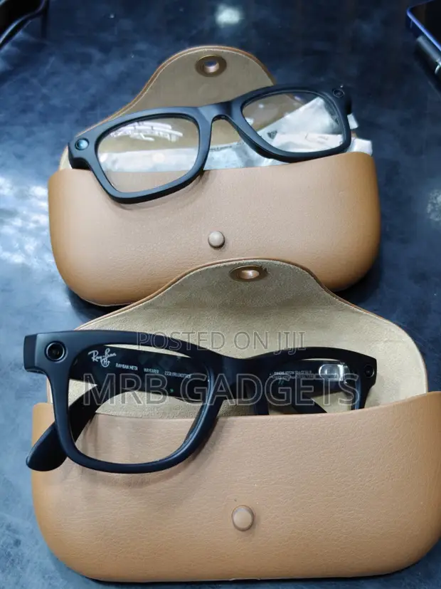 Ray-Ban Meta Smart Glasses Gen 1 - Matte Black - 1