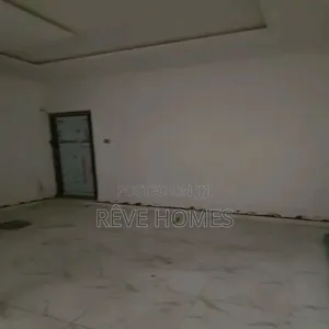 3 Bedroom Block of Flats for Rent a Alagomeji, Yaba