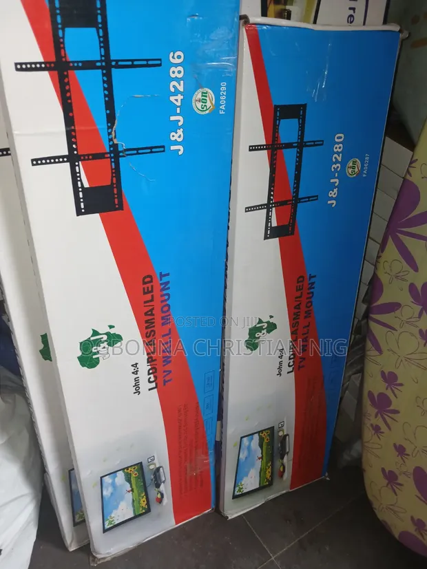 Brand New Wall Bracket for LCD/TV - 1