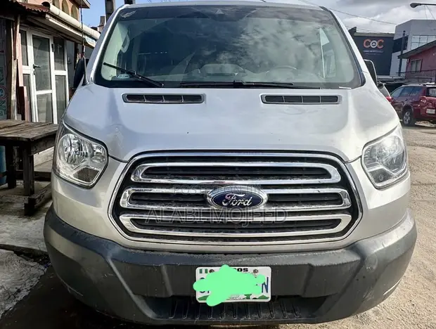 Ford Transit 350 Bus 2017 Silver - 1
