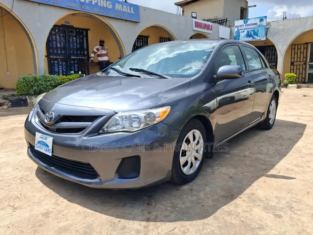 2011 Toyota Corolla LE Sedan - 1