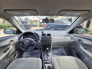2011 Toyota Corolla LE Sedan