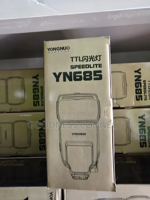 Yongnuo YN685 Speedlight - 1