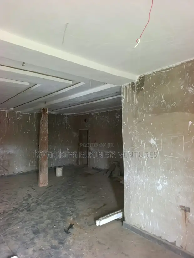Commercial Property: 8 Ensuite Rooms, Conference Hall, Ibadan - 1