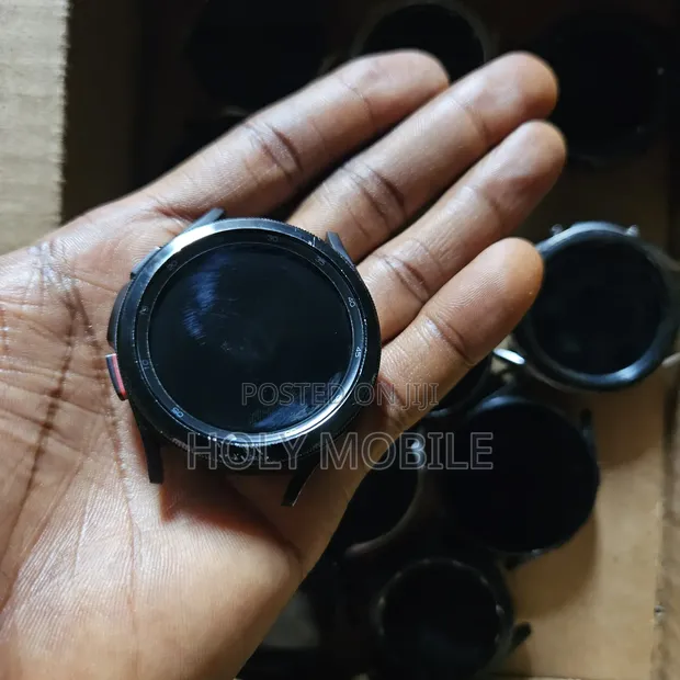 Samsung Galaxy Watch4 Classic (US Used) - 1