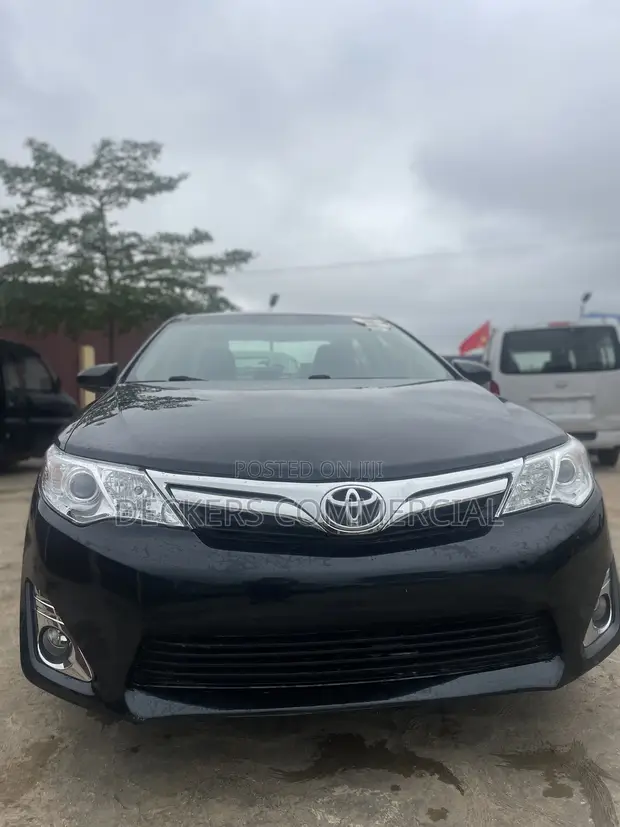 2013 Toyota Camry LE 2.5L Sedan - Matt Black - 1