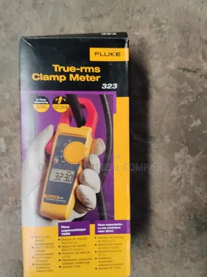 Fluke 323 Clamp Meter