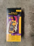 Fluke 323 Clamp Meter - 2