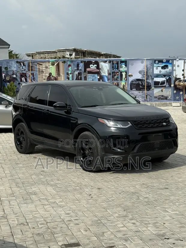 Land Rover Discovery 2022 Black - 1