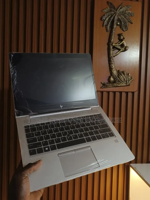 HP EliteBook 735 G5 Laptop - Ryzen 5, 8GB RAM, 256GB SSD - 1