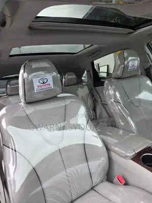 2010 Toyota Venza V6 AWD Silver