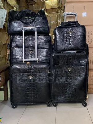 Prada Saitin Akwatuna 6 na Fata