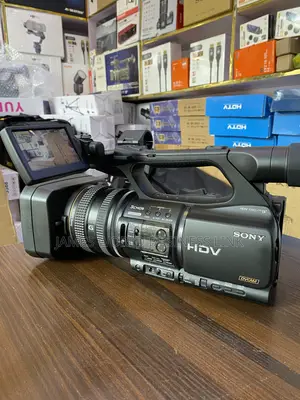 Sony Z5 Professional Full HD Video Camera