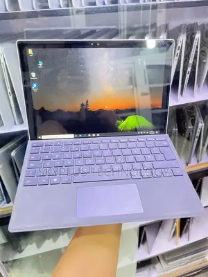 Microsoft Surface Pro 4 8GB Intel Core i5 256GB SSD