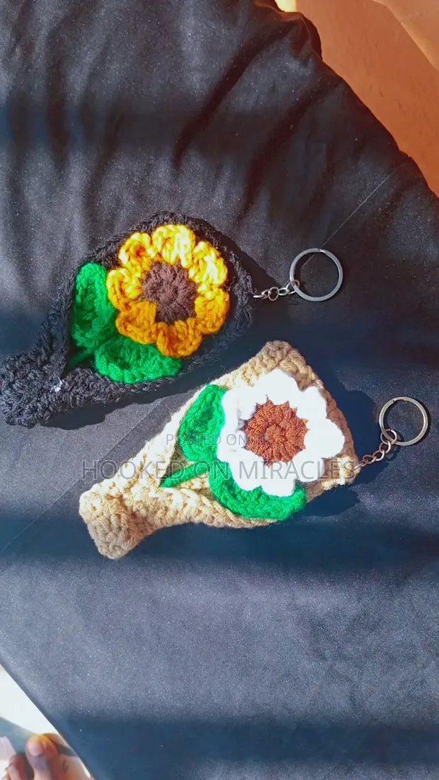 Sunflower Flower Keyholder - 1