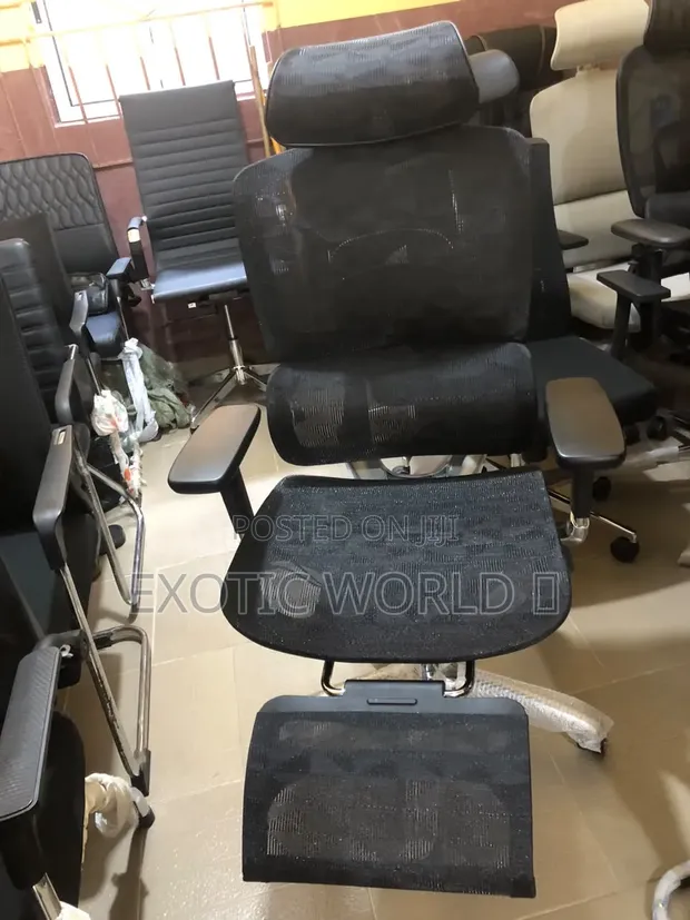 Boss Office Products Executive Mesh Office Chair - 1