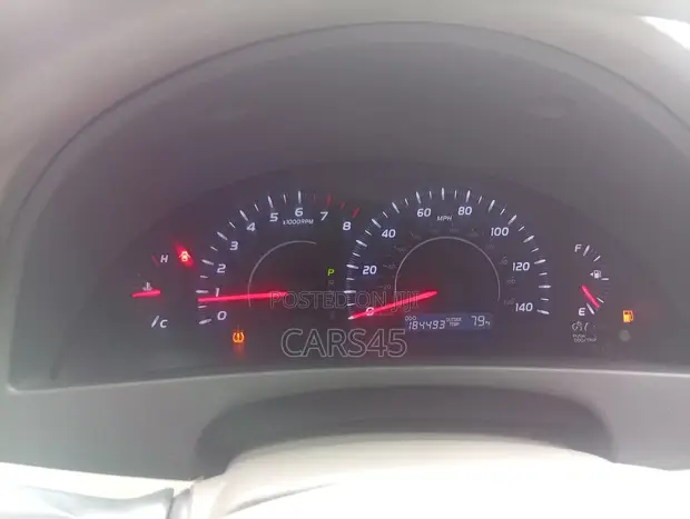 Toyota Camry 2010 Gold - 1