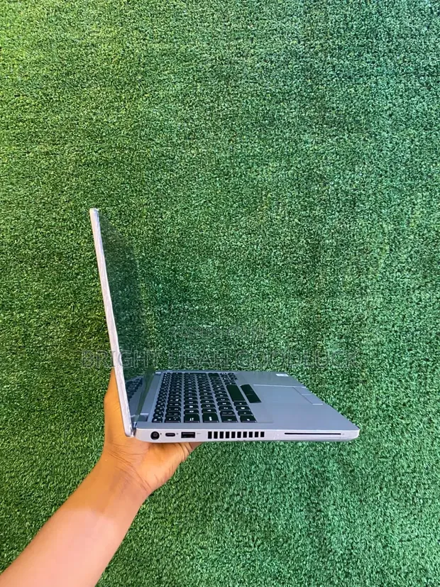 Dell Latitude 5410 Laptop - Core i5, 8GB RAM, 256GB SSD - 1