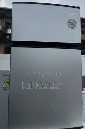 PRAUD Mini Firij da Freezer na Kan tebur