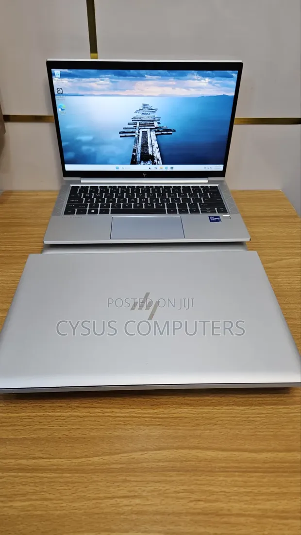 Laptop HP EliteBook 830 G8 - 11th Gen i7, 16GB RAM, 512GB SSD - 1