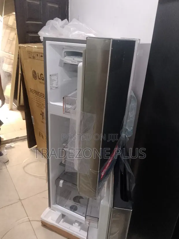 LG 260L Double Door Inverter Refrigerator - 1