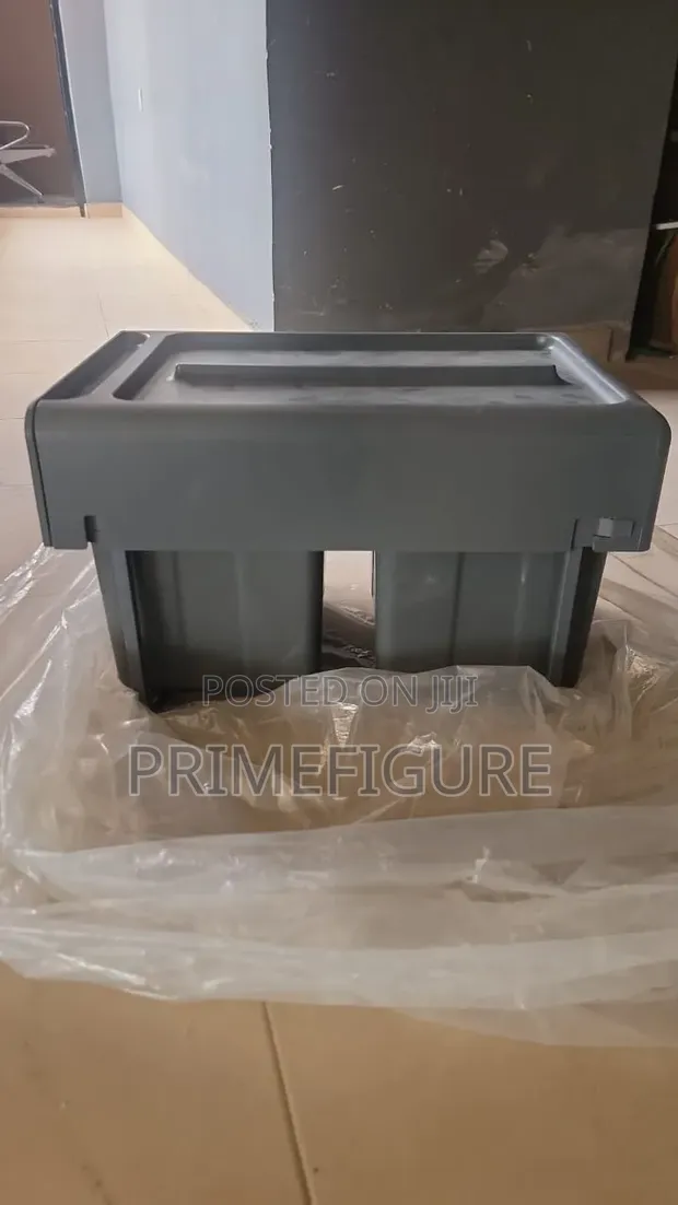 Inbuilt Kitchen Trash Bin - 1