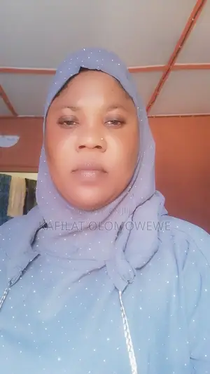 Housekeeping & Cleaning CV - Hardworking & Honest Woman